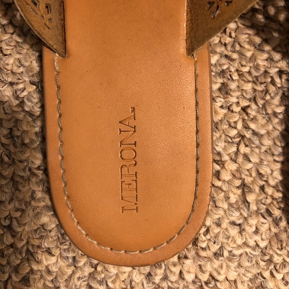 Merona sandals - Picture 2 of 3